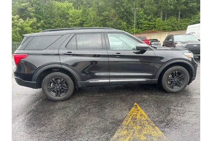 $32990 : Ford Explorer 2024 AWD XLT 4 image 7
