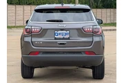 $22903 : Jeep Compass 2024 4x4 Sport thumbnail