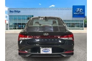 $19888 : Hyundai ELANTRA 2023 SEL 4dr thumbnail