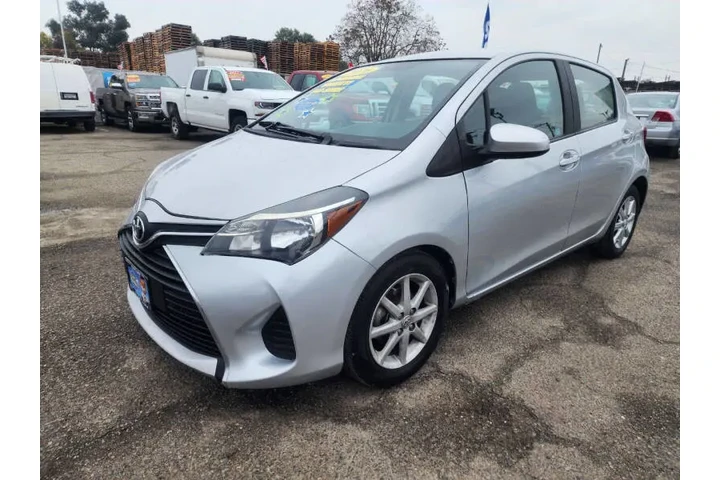 $10599 : 2016 Yaris 5-Door LE image 4