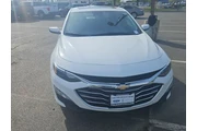 $17500 : Chevrolet Malibu 2024 LT 4dr thumbnail