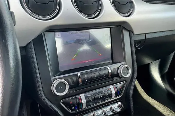 $28991 : Ford Mustang 2016 GT 2dr Fas image 9