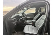 $25629 : Ford Explorer 2021 AWD XLT 4 thumbnail