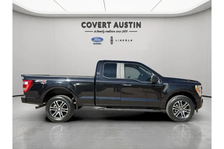 $32491 : Ford F-150 2022 4x4 XL 4dr S image 6