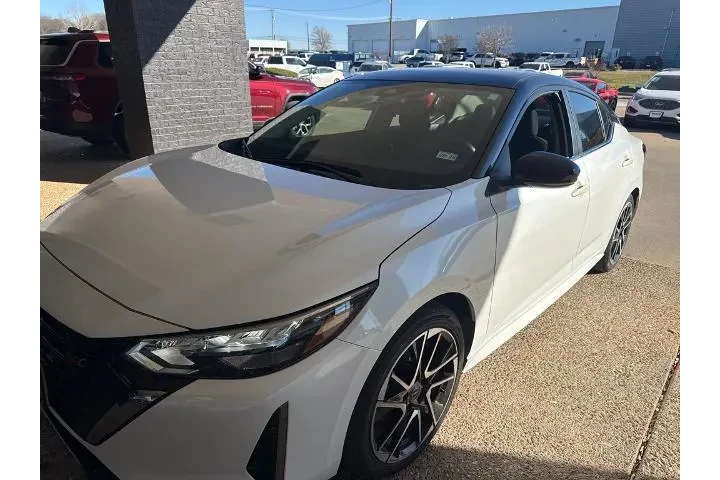 $20763 : Nissan Sentra 2024 SR 4dr Se image 1