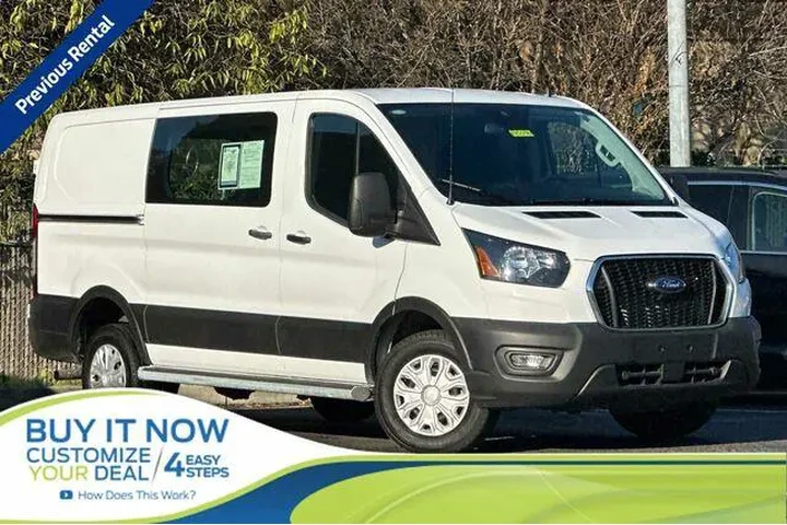 $32871 : Ford Transit 2024 250 3dr SW image 1