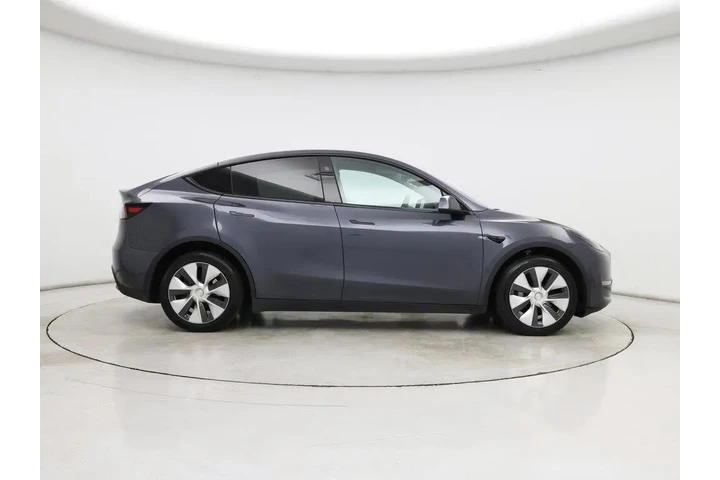 $32998 : Tesla Model Y 2023 AWD Long image 7