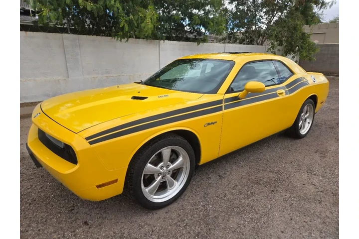 $16888 : 2010 Challenger R/T Classic image 2