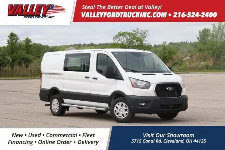 $31950 : Ford Transit 2024 250 3dr LW image 1