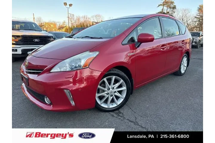 $10985 : Toyota Prius v 2012 Two 4dr image 1