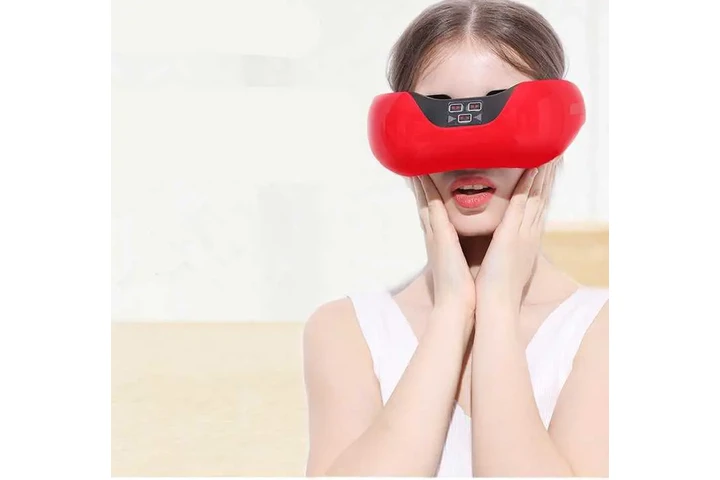 Pulse Type Eye Care Instrument image 1