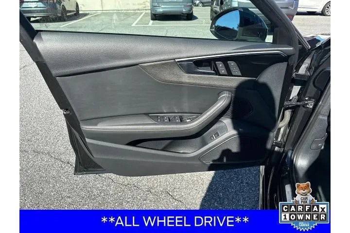 $26399 : Audi A4 2023 AWD quattro S l image 10