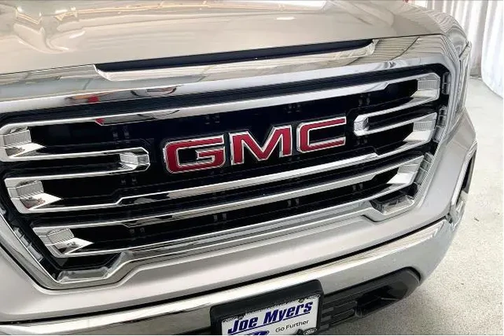 $30991 : GMC Sierra 1500 2019 4x2 SLT image 7