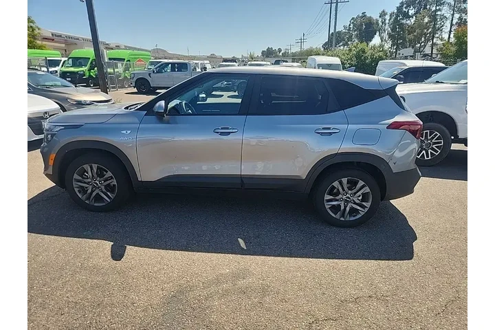 $19991 : Kia Seltos 2023 AWD LX 4dr S image 10