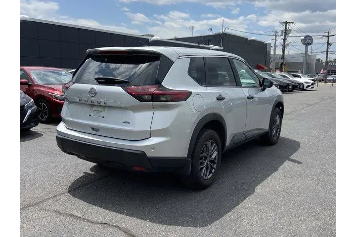 $20444 : Nissan Rogue 2025 AWD S 4dr image 1