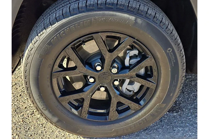 $33995 : Jeep Grand Cherokee L 2024 4 image 8