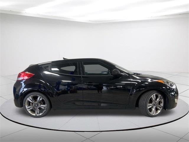 $10321 : Pre-Owned 2017 Veloster Value image 2