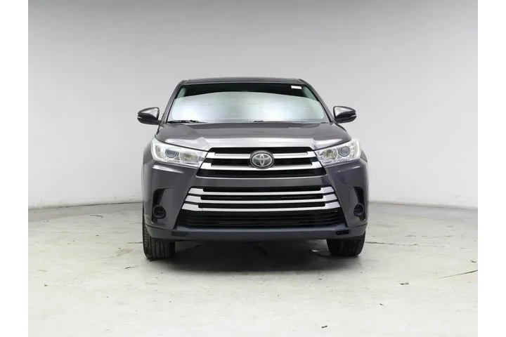 $21998 : Toyota Highlander 2018 LE 4d image 5