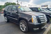 2013 Escalade Platinum Edition en Lexington