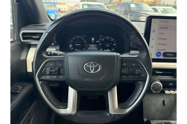 2024 Tacoma TRD Sport Double image 9