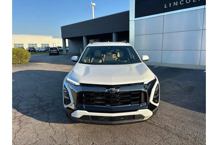 $33985 : Chevrolet Equinox 2026 4x4 A image 2