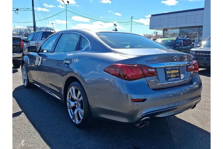 $15995 : INFINITI Q70L 2017 AWD 3.7 4 image 5