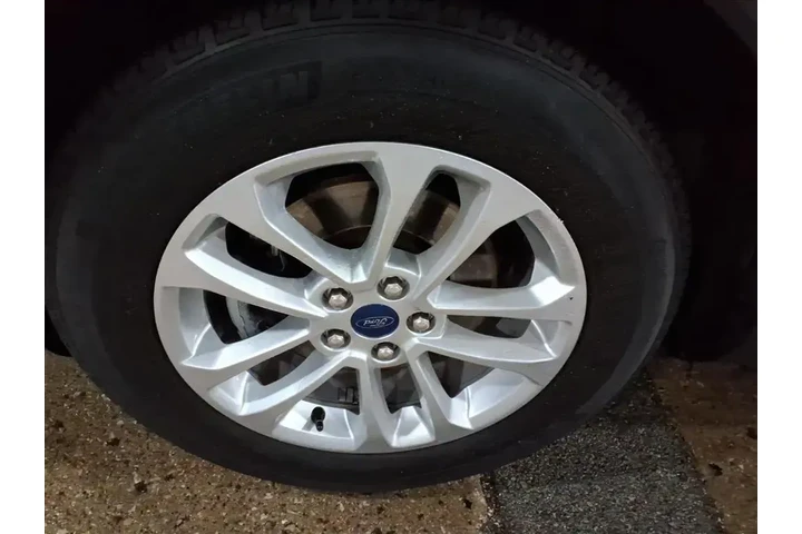 $22925 : Ford Escape 2022 SE 4dr SUV image 8