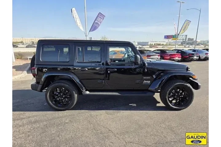 $31995 : Jeep Wrangler 2023 4x4 Sahar image 8