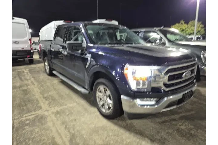 $32486 : Ford F-150 2021 4x2 XLT 4dr image 2