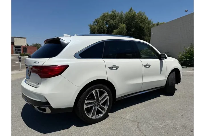 2017 MDX SH-AWD w/Advance image 7
