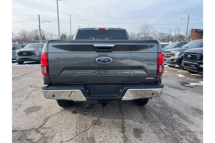 $26515 : Ford F-150 2019 4x4 Lariat 4 image 5