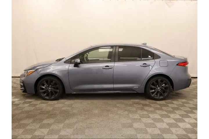 $24995 : Toyota Corolla Hybrid 2024 A image 2