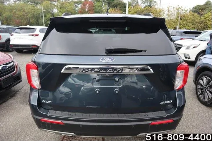 $31147 : Ford Explorer 2022 AWD XLT 4 image 4