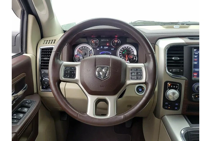 $32998 : Ram 1500 2018 4x4 Laramie 4d image 10