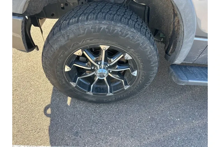 $15328 : Ford F-150 2011 4x4 XLT 4dr image 5