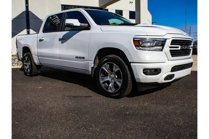 $39990 : Ram 1500 2023 4x4 Laramie 4d image 3