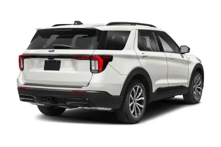 $38087 : 2025 Explorer ST-Line 4WD image 3