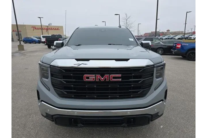 $36500 : GMC Sierra 1500 2024 4x4 Pro image 8