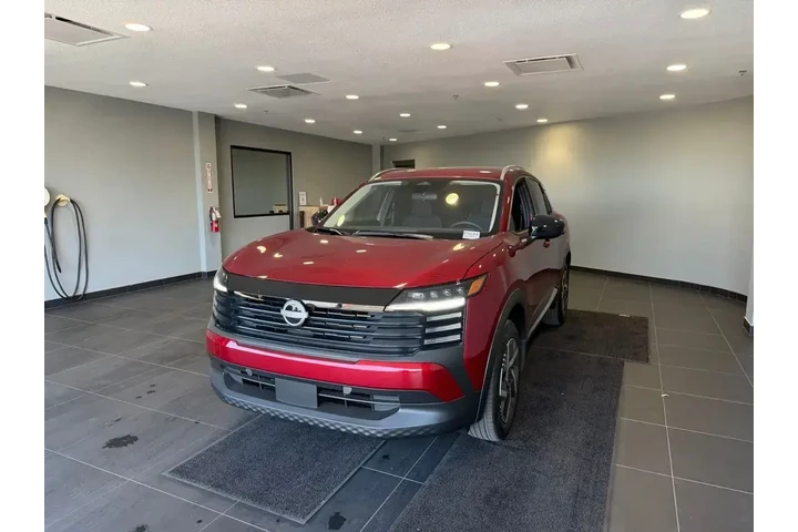 $24984 : Nissan Kicks 2026 SV 4dr Cro image 1