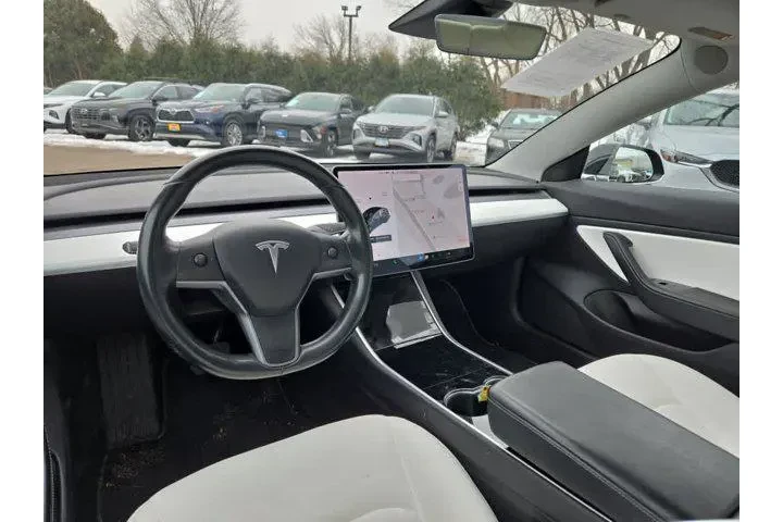 $16000 : Tesla Model 3 2019 AWD Long image 10