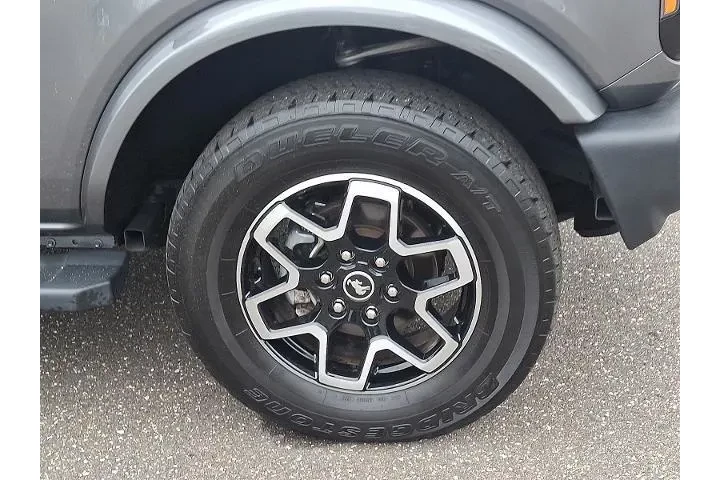 $39995 : Ford Bronco 2022 4x4 Outer B image 8