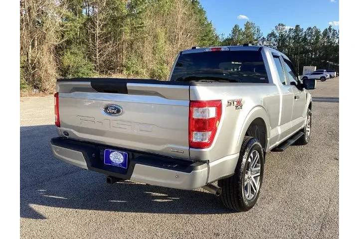 $28742 : Ford F-150 2022 4x4 XL 4dr S image 5