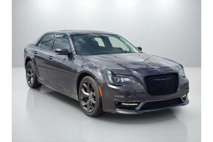 $29999 : Chrysler 300 2023 Touring L image 3