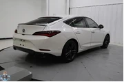 $27552 : Acura Integra 2023 4dr Liftb thumbnail