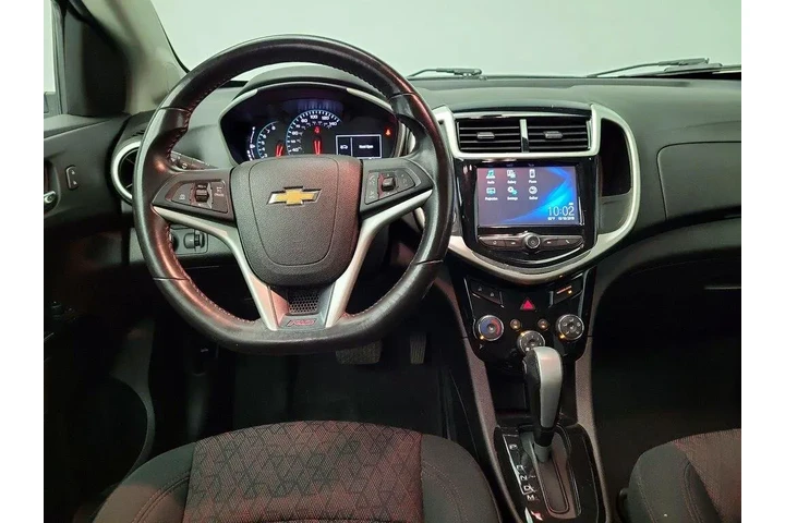 $13998 : Chevrolet Sonic 2017 LT Auto image 10