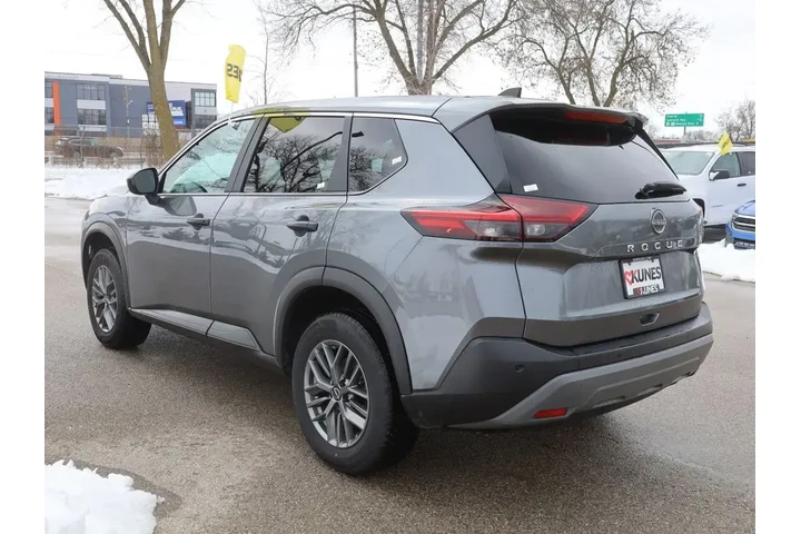 $17877 : Nissan Rogue 2023 S 4dr Cros image 6