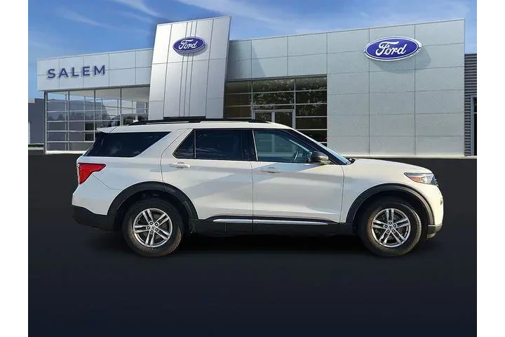 $28990 : Ford Explorer 2022 AWD XLT 4 image 7