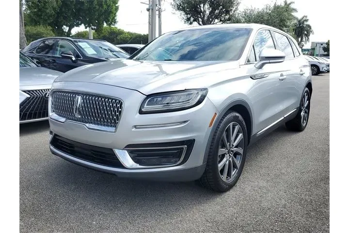 $19990 : Lincoln Nautilus 2019 Select image 3