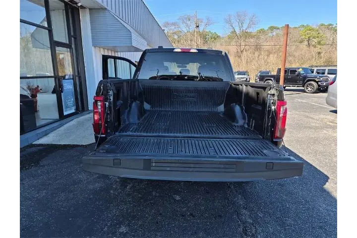 $39494 : Ford F-150 2024 4x4 XLT 4dr image 7