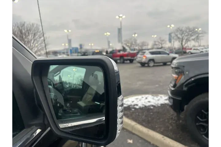 $39995 : Ford F-150 2021 4x4 Lariat 4 image 9